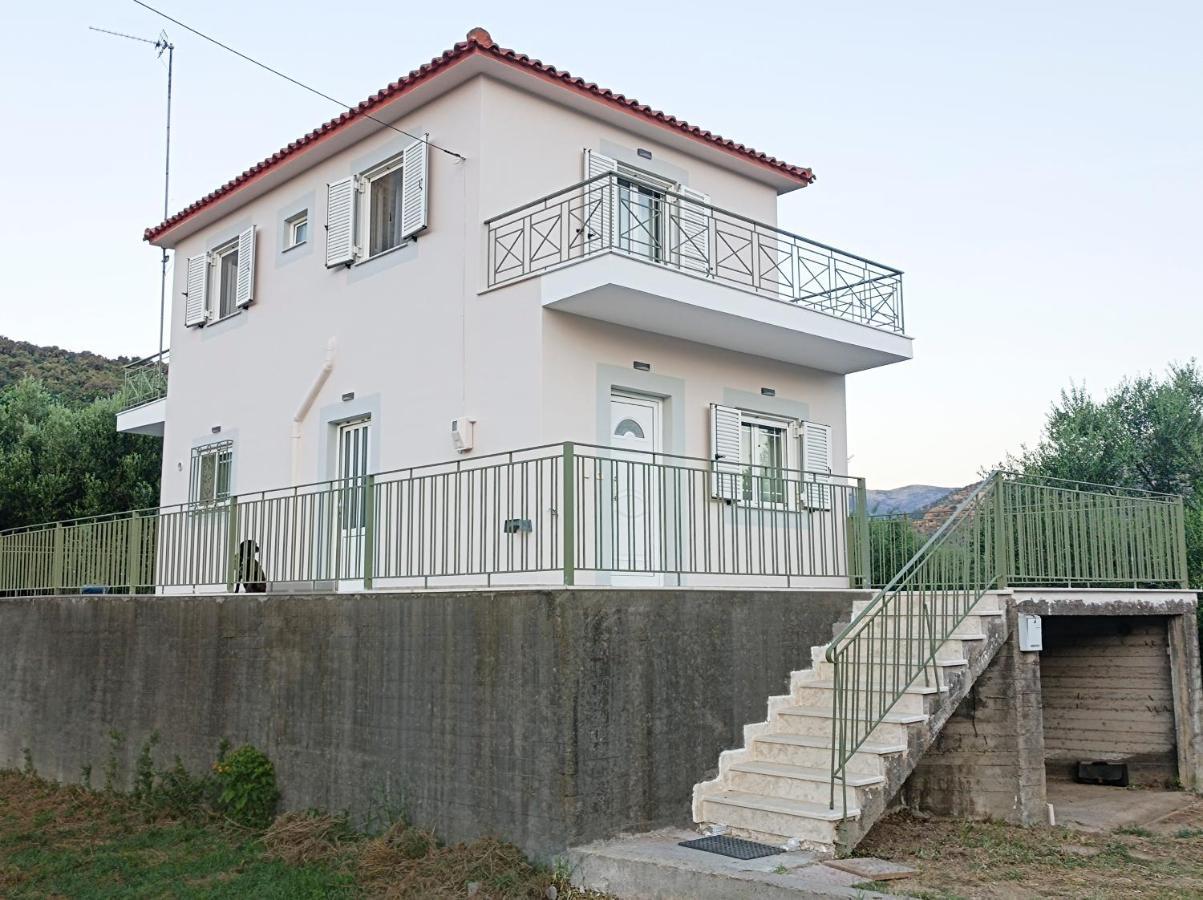 Zoi'S Hοuse.Vacation Home In Mani Near Vathi Beach Exterior foto